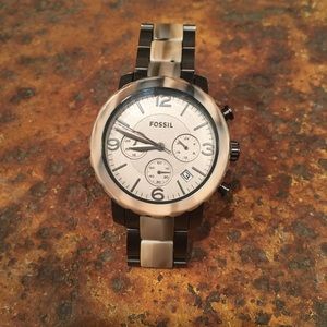 Unique tortoise Fossil watch